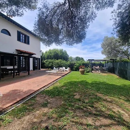 Ferienwohnung Campo Al Lupo Livorno Exterior foto